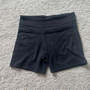 Lululemon bike shorts